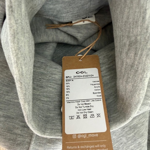 OGL FuzzLuxe Turtle Neck Split Hem Top heather Grey size small NWT - Picture 12 of 12